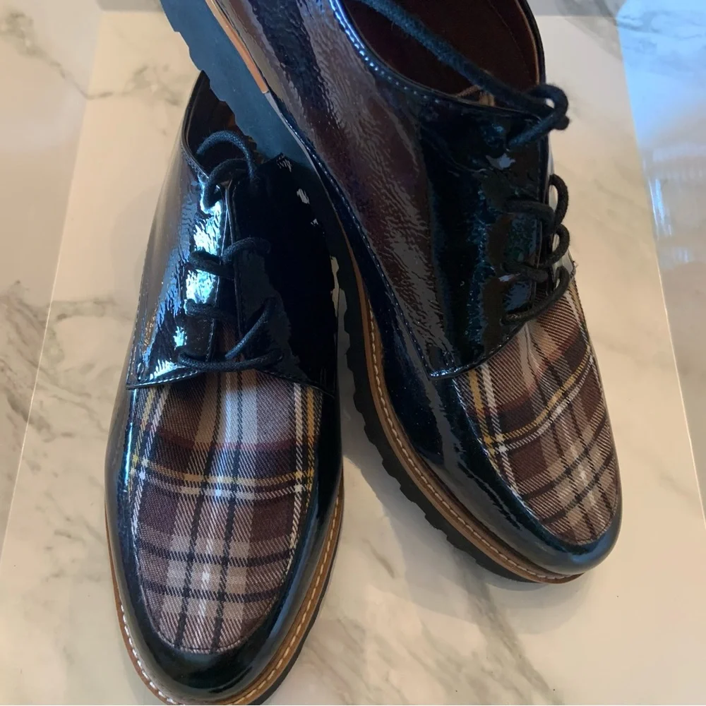 Franco Sarto Black Patent & Plaid Lug Sole Oxfords